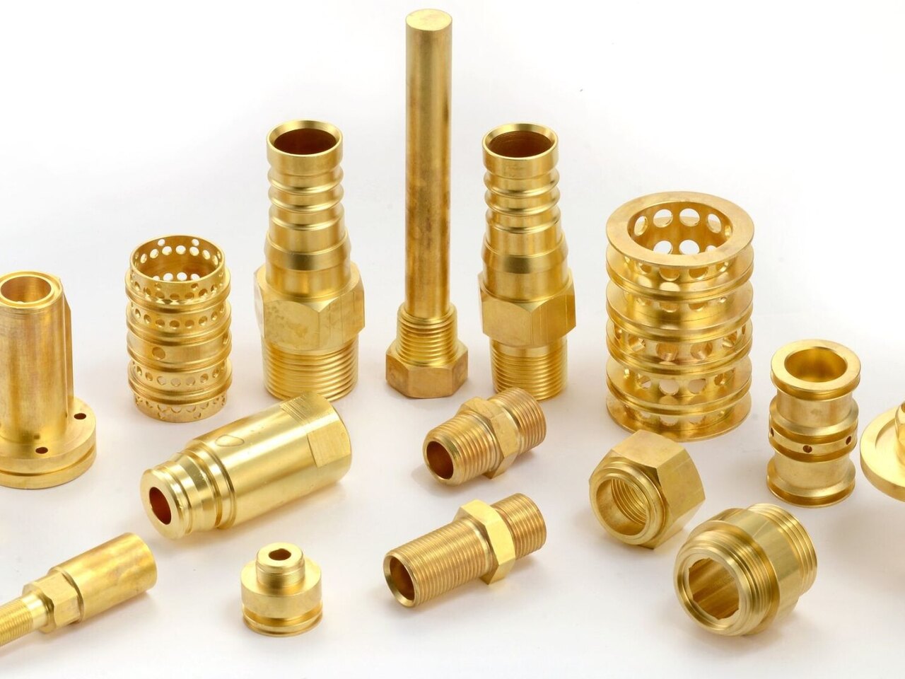Sorted brass scrap and brass turnings